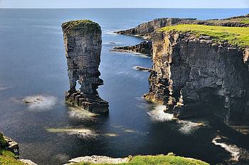 ruggid coastline, sea, grass lands, cliffs, coast, scotland, rocks HD wallpaper
