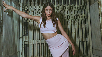 2022 Miranda Kerr Lvr Magazine, miranda-kerr, celebrities, girls, model HD wallpaper