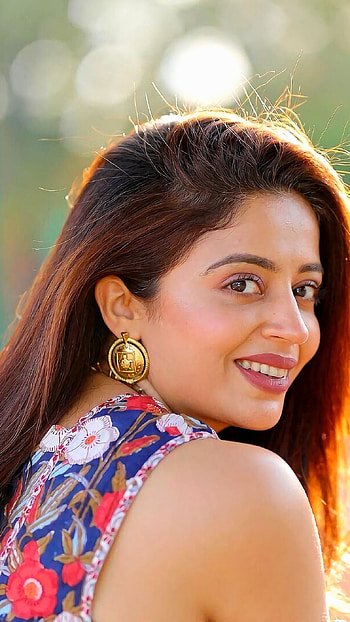 Neha pendse, marathi actress HD phone wallpaper