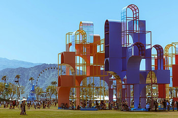 Coachella 2022, Instagrammable spots, -perfect backdrops, Social media paradise HD wallpaper