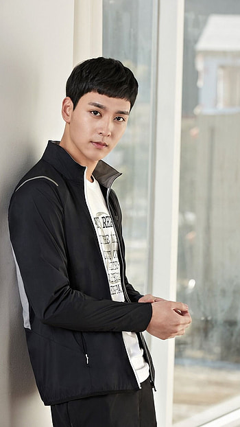 Park Shin Hye Choi Tae Joon, Black Jacket HD phone wallpaper