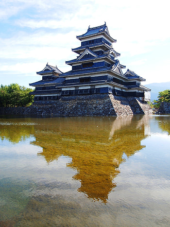 Matsumoto Castle, National treasure, Nagano Japan, Cultural significance HD phone wallpaper