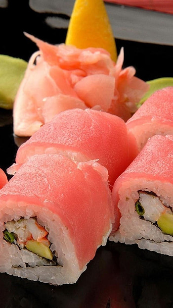 sushi , Exquisite food graphy, Sushi platter, High-quality HD phone wallpaper