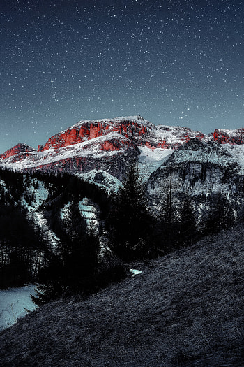 Nature, Grass, Mountains, Vertex, Starry Sky, Tops, Snow Covered, Snowbound, Mountain Landscape HD phone wallpaper