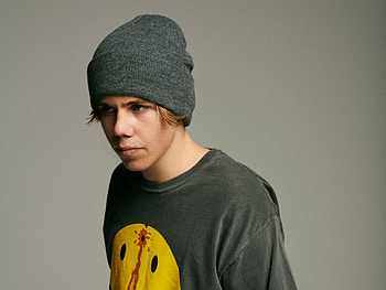 The Kid LAROI, Background , , Singer HD wallpaper