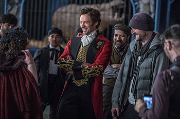 The Greatest Showman, Movie poster, Incredible cast, Breathtaking moments HD wallpaper