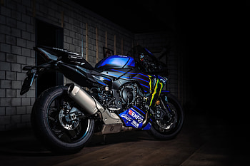 Yamaha R1 Valentino Rossi , yamaha-r1, yamaha, bikes, behance HD wallpaper