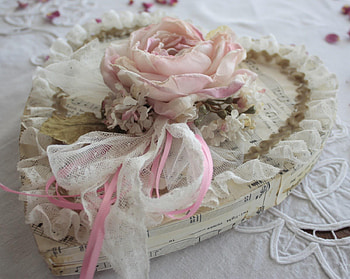 Lovely Heart, pink, white, color, light HD wallpaper
