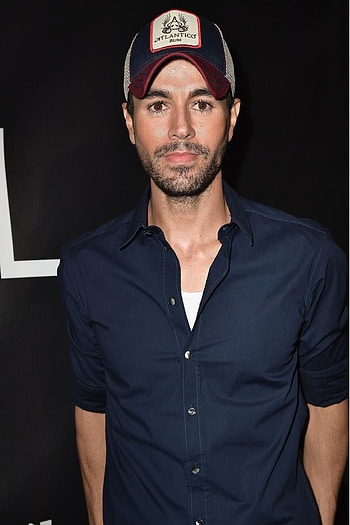 Tatel Miami Grand Opening 2017, Enrique Iglesias HD phone wallpaper
