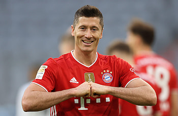 Robert Lewandowski, celebration, football HD wallpaper