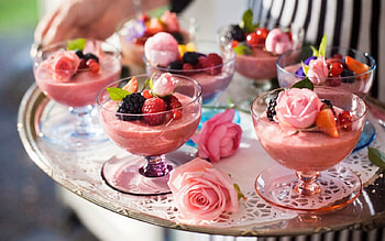Summery Raspberry Mousse, sweet, glass, fruits, food HD wallpaper