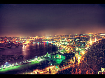 Empty Streets R, turkey, istanbul, pier, balat, turkiye, matix, fener, cityscapes, architecture, lucisart, r, eyup, retro, pierre loti, hop, orton effect, eminonu, piyer HD wallpaper