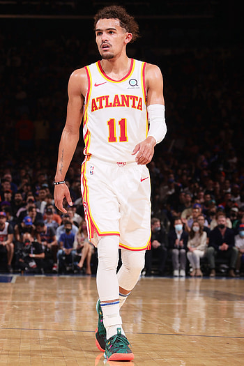 Trae Young, Disruptive fan, Knicks ban, Player's safety HD phone wallpaper