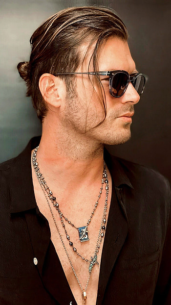Kivanc Tatlitug, Kivanc Tatlitug, Artofit, Turkish HD phone wallpaper