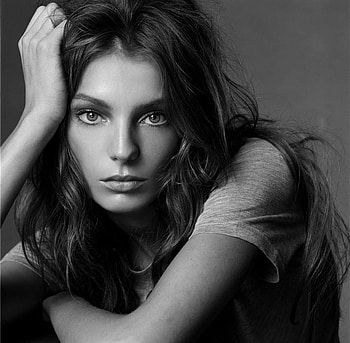 PORTRAIT, graphy, face, bw, woman, beauty HD wallpaper