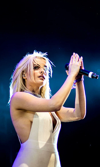 Stagecoach Festival 2016, Bebe Rexha HD phone wallpaper