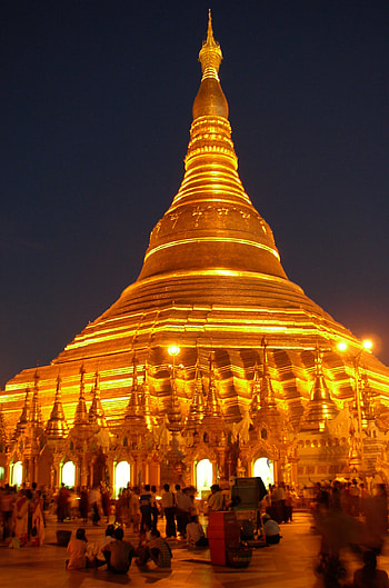 Shwedagon Pagoda, Historical landmark, Yangon, Myanmar HD phone wallpaper