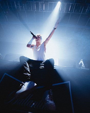Armin Van Buuren, Booking and management agency, Urban music HD phone wallpaper