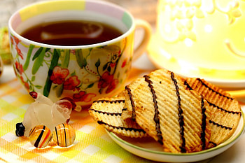 TEA BREAK, teatime, tea, cup, cookies HD wallpaper