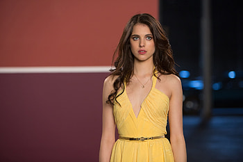 Margaret Qualley In Nice Guys, the-nice-guys, movies, 2016-movies HD wallpaper
