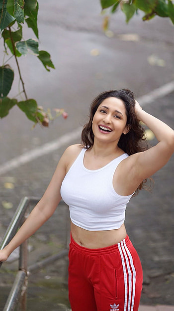 Pragya jaiswal, telugu actress HD phone wallpaper
