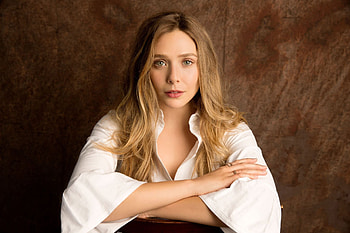 Crossed arms, beautiful, Elizabeth Olsen HD wallpaper