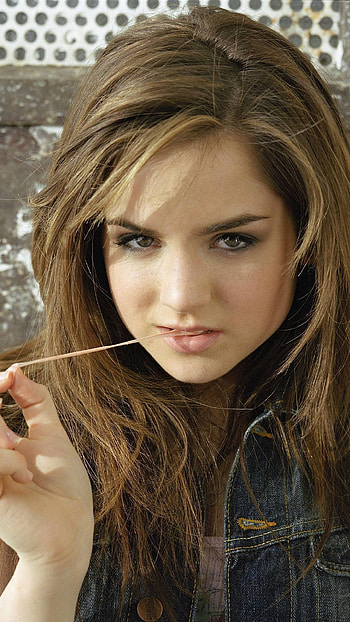 ... JoJo Celebrity mobile HD phone wallpaper