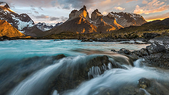Torres del Paine National Park, Chilean massif, River view, Beautiful mountain range HD wallpaper