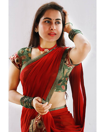 Kanchan bamne, Telugu actress, fashion design, magenta, cute face, saree beauty HD phone wallpaper