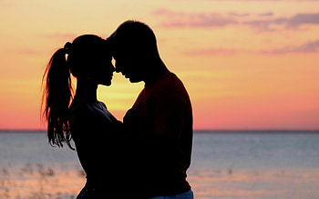 hug , High-quality ry, Heartfelt embraces, Intimate connections HD wallpaper