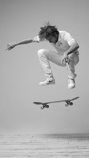 Discounted Nike skateboarding , Exclusive offer, Limited-time sale, Premium design HD phone wallpaper