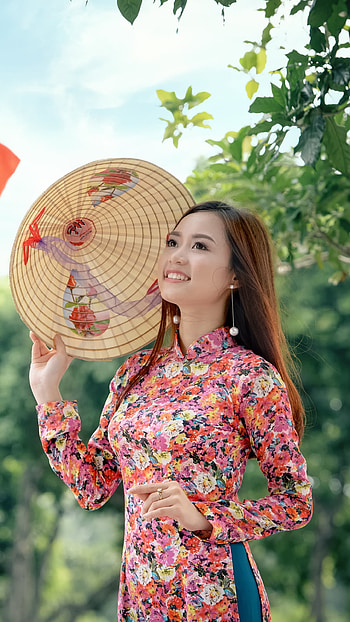 Radiant Smile: Asian Beauty in Traditional Elegance, smile, brown eyes, earrings, brunette, hat, model, woman, asian HD phone wallpaper