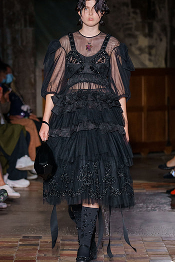 Simone Rocha, SS22 womenswear, Fashion search engine, Tagwalk's showcase HD phone wallpaper