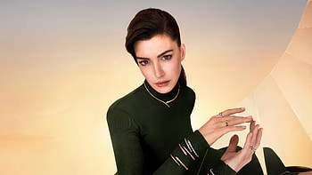 Anne Hathaway Bvlgari Serpenti 2026, anne-hathaway, celebrities, actress, hoot HD wallpaper