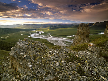 Muskeg Creek Tors,Ivvavik, creek, muskeg, tors, ivvavik, rocks, mountain, national park, yukon, canada HD wallpaper