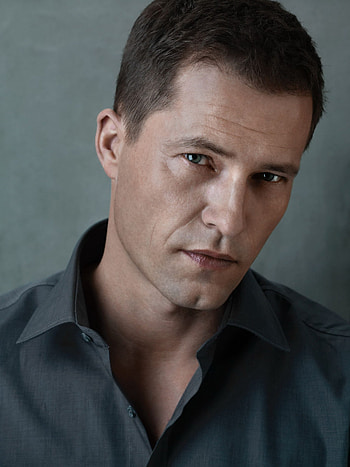 Til Schweiger, , Stylish and suave, Excellent acting HD phone wallpaper