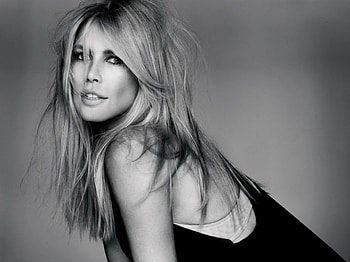Claudia Schiffer, white, black, model, bw, girl, woman HD wallpaper