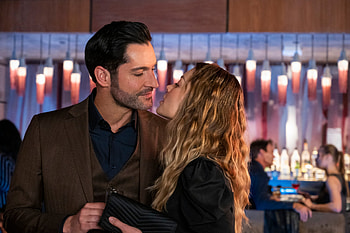 Lucifer Morningstar, Tv Show, Lucifer, Chloe Decker, Lauren German, Tom Ellis HD wallpaper