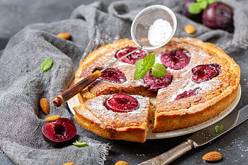 Pie , Tasty dessert , Crispy crust, Slice of heaven HD wallpaper