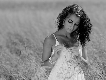 Thinking of you, beautiful girl, feeling, alone, girl, sunny day, earing, lonely, sadness, dress, missing, field HD wallpaper