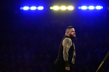Kevin Owens, WWE re-sign, Fightful Select HD wallpaper