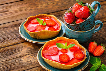 Strawberry Tartlet Delight – Dessert, tartlet, strawberry, food, dessert HD wallpaper