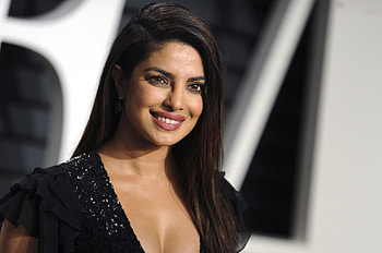 Oscars Vanity Fair 2016, Priyanka Chopra HD wallpaper