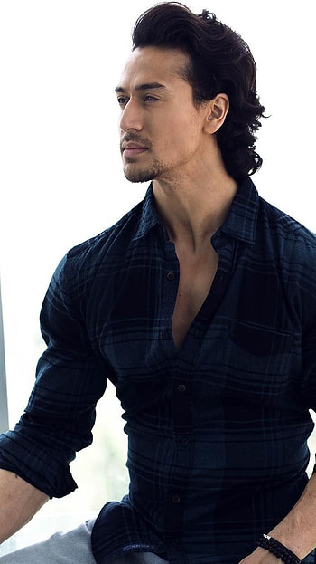 Tiger Shroff, Hero, Tiger Shroff Bollywood Hero HD phone wallpaper