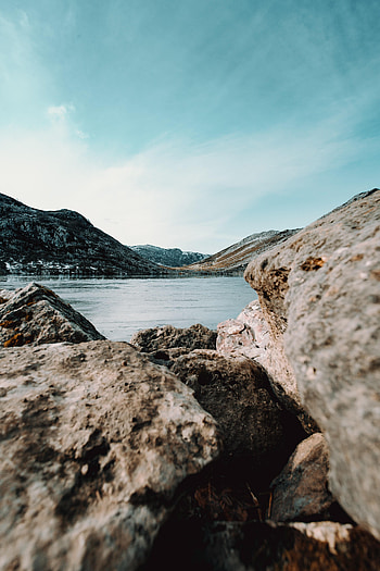 Nature, Rocks, Horizon, Lake, Lumps, Blocks HD phone wallpaper