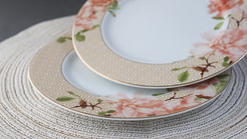 Empty plate table, Stock video HD wallpaper