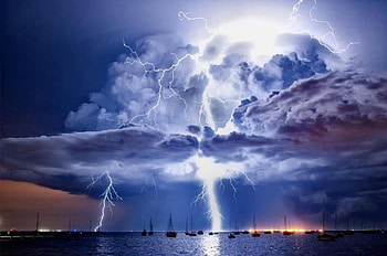 illuminating the sky, blue, sea, sky, nature, beauty, illuminating HD wallpaper