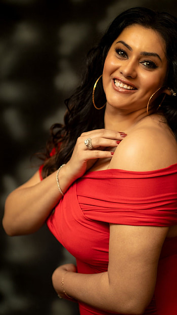Namitha, tamil actress HD phone wallpaper