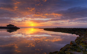 Nature, Water, Sunset, Stones, Sun, Shore, Bank, Small House, Lodge, Basin HD wallpaper