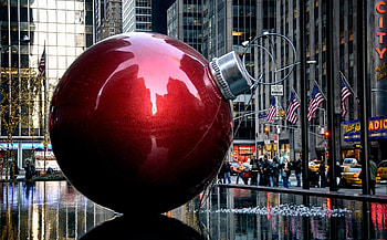 Christmas ball, New York Christmas HD wallpaper